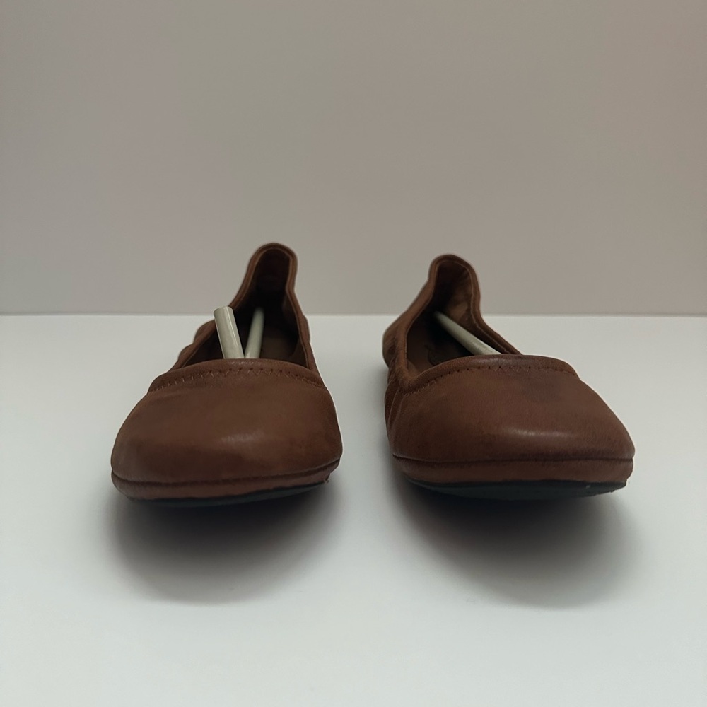 New Lucky Brand Leather Flats - Picture 4 of 9